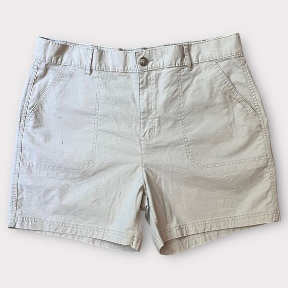 Eddie Bauer Khaki Hiking Shorts Women’s 10 Flat Front 5” Inseam High Waisted - Picture 1 of 10